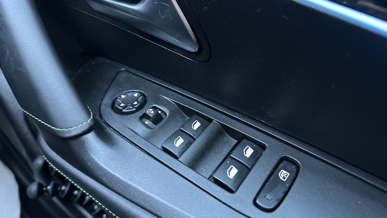 Peugeot 2008 100kW GT 50kWh 5dr Auto Electric Estate